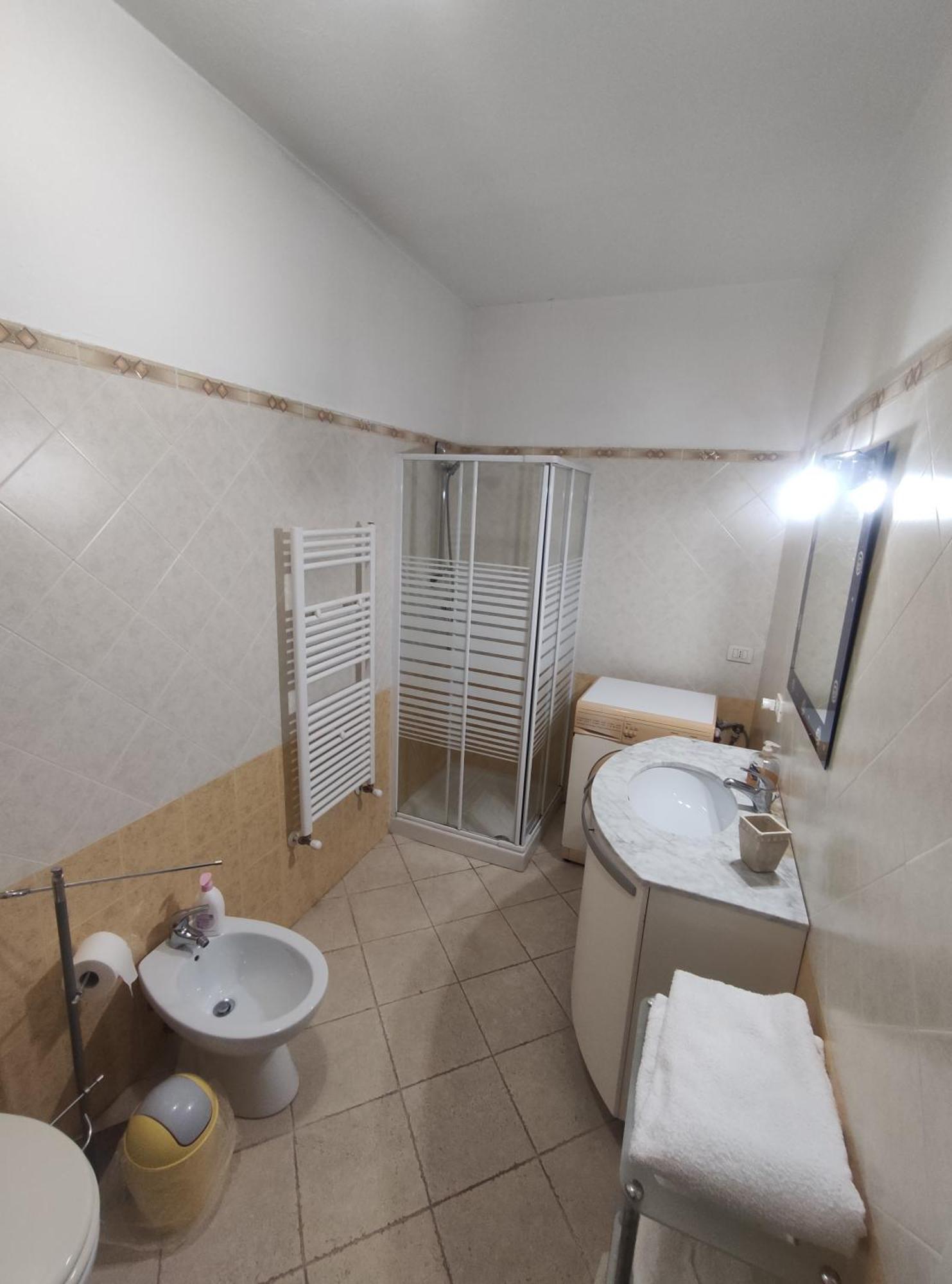 Antohouse Intero Appartamento R5883 クアルトゥッチュ エクステリア 写真